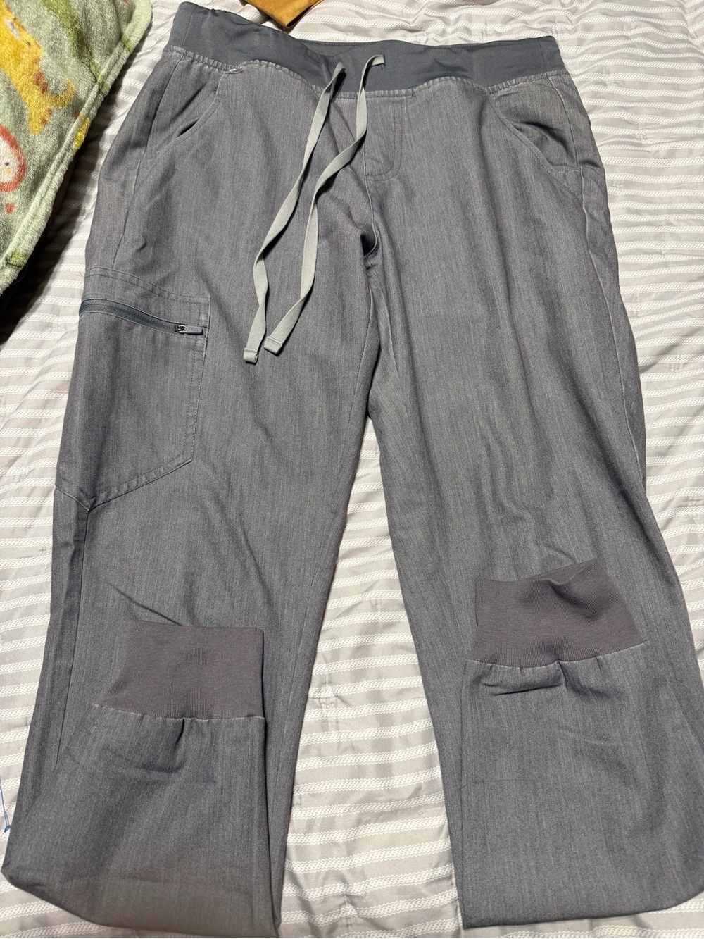 Figs Jogger Scrubs
